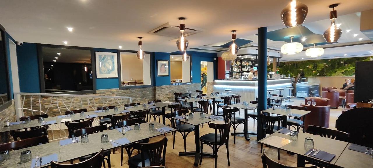 Le Muscat, salle du restaurant — photo 2